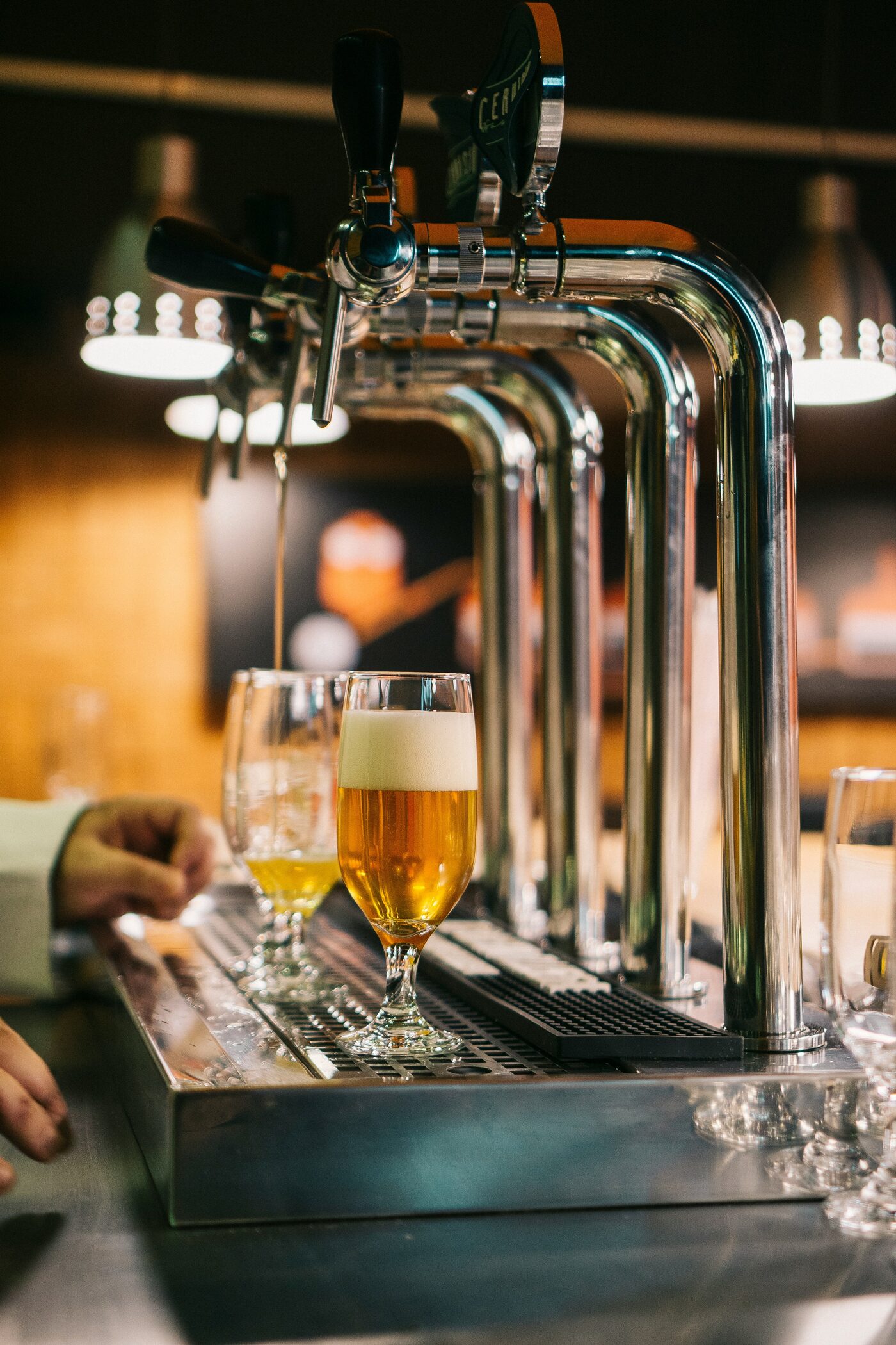 Cervejas artesanais de pressão